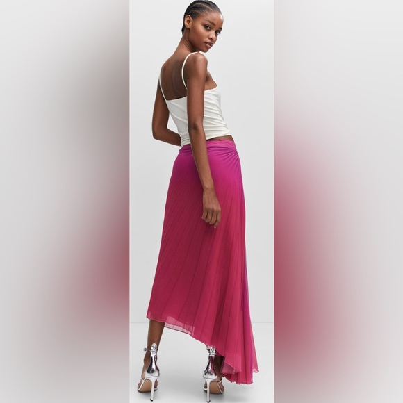 Mango pleated Asymmetrical skirt - Picture 3 of 8